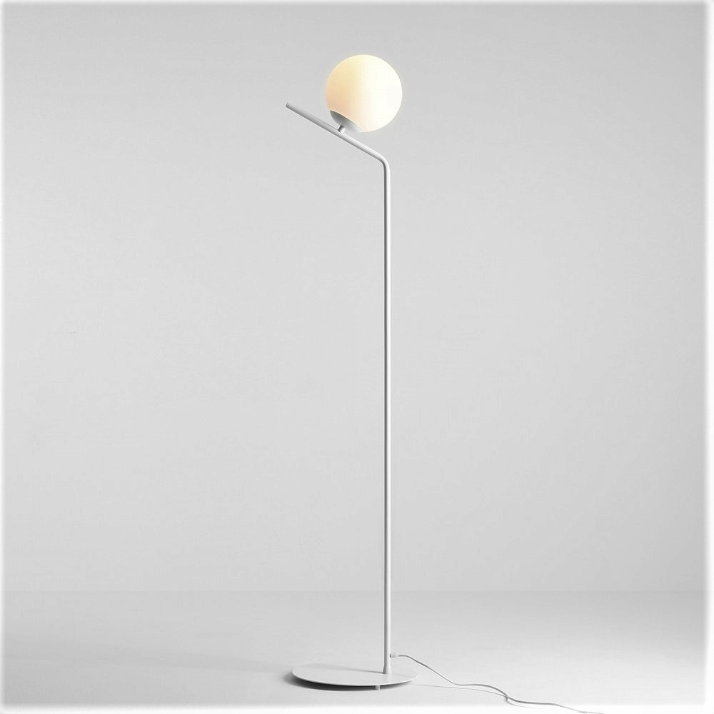 Arts - Gulvlampe i hvidt metal og hvidt glas 1 Arts - Gulvlampe i hvidt metal og hvidt glas