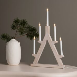 Ceduna - Lysestage i lyst træ med 5 Led lys, bredde 60 cm.