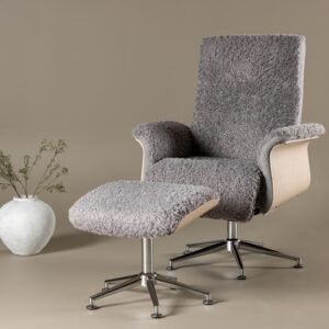 Heimdal - Hvilestol og taburet i gråt stof og metalben Heimdal - Hvilestol og taburet i gråt stof og metalben