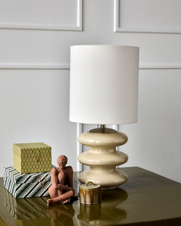 House Doctor - Bordlampe, Step, L, Sand, Råhvid House Doctor - Bordlampe, Step, L, Sand, Råhvid