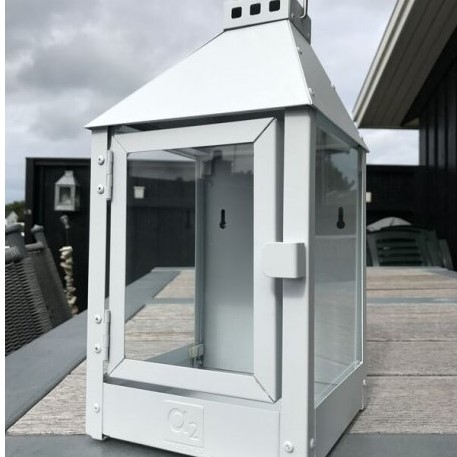 Marco - Lanterne til væg, 5 farver, 17 x 17 x 36,5 cm Galvaniseret - Hvid Marco - Lanterne til væg, 5 farver, 17 x 17 x 36,5 cm Galvaniseret - Hvid