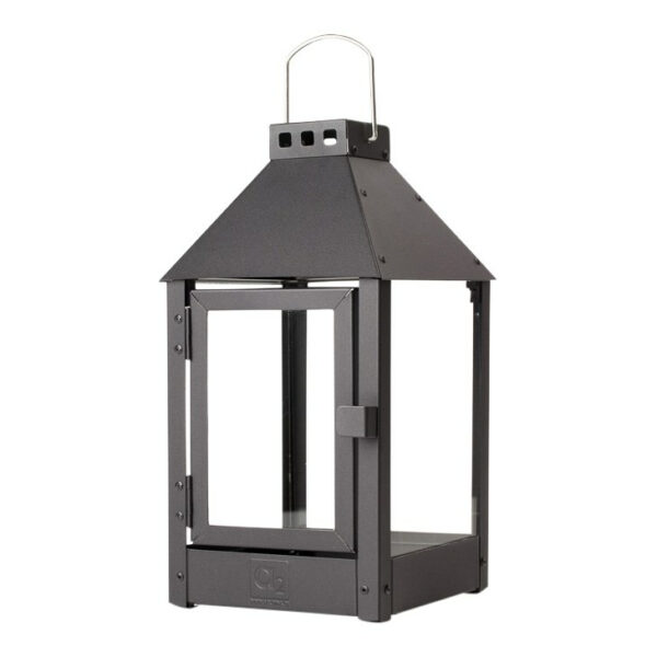 Sort lanterne til udendørs, 3 størrelser. Køb A2 Living udendørs kvalitets lanterner isort, fra 529 kr. - størrelse 22,5 x 22,5 x 60 cm