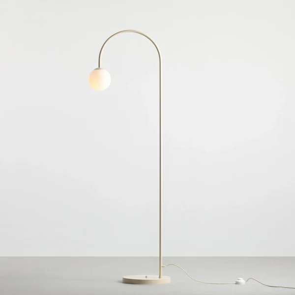 Twiggy - Gulvlampe i cremefarvet metal og hvidt glas