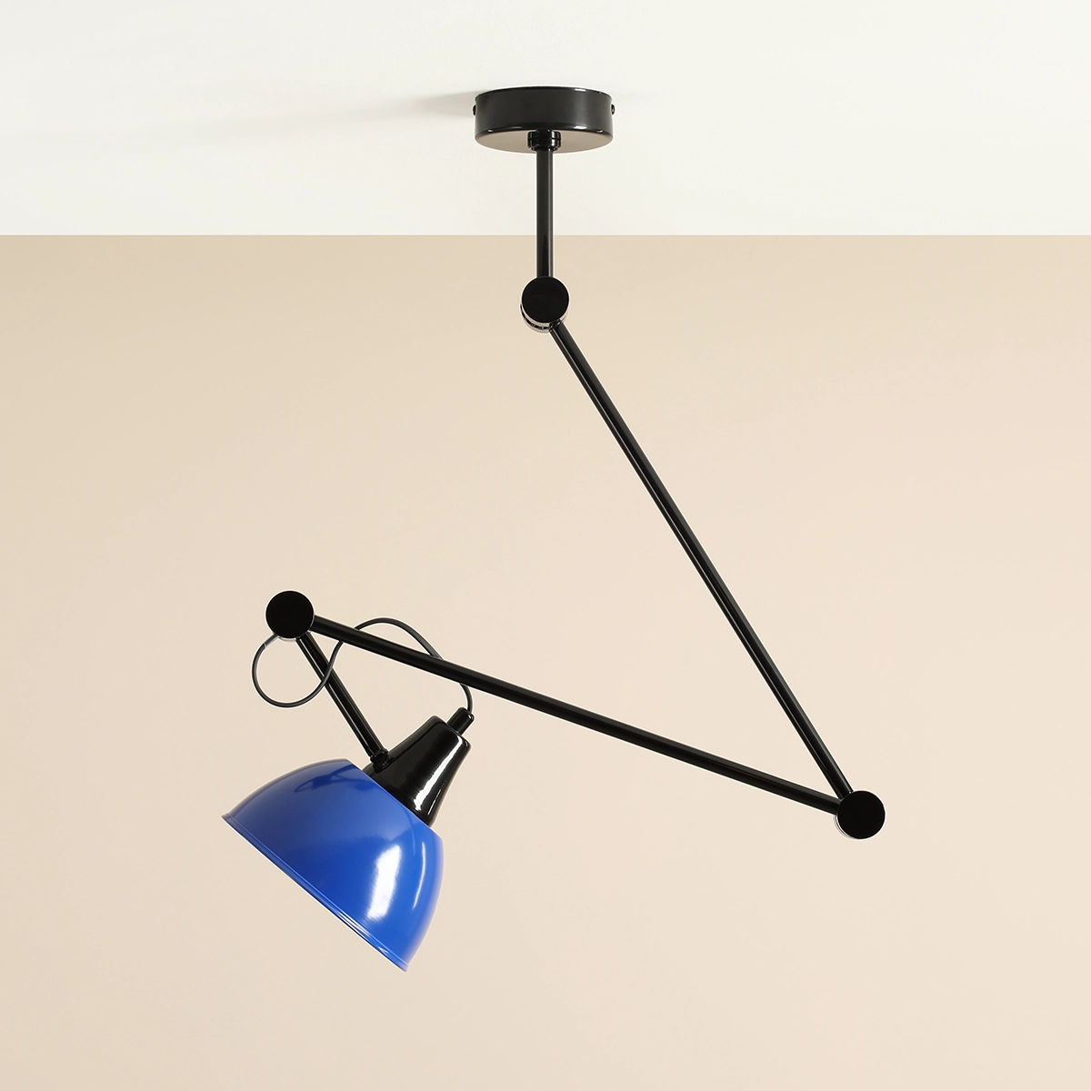 Verdi - Plafond i koboltblå metal 1 Verdi - Plafond i koboltblå metal