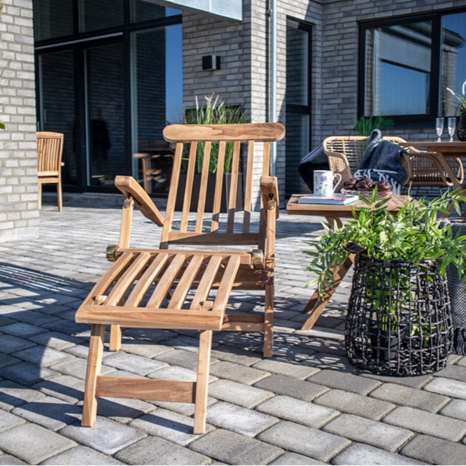 Atlantic - Havestol af dækstolstypen i teak 1 Atlantic - Havestol af dækstolstypen i teak